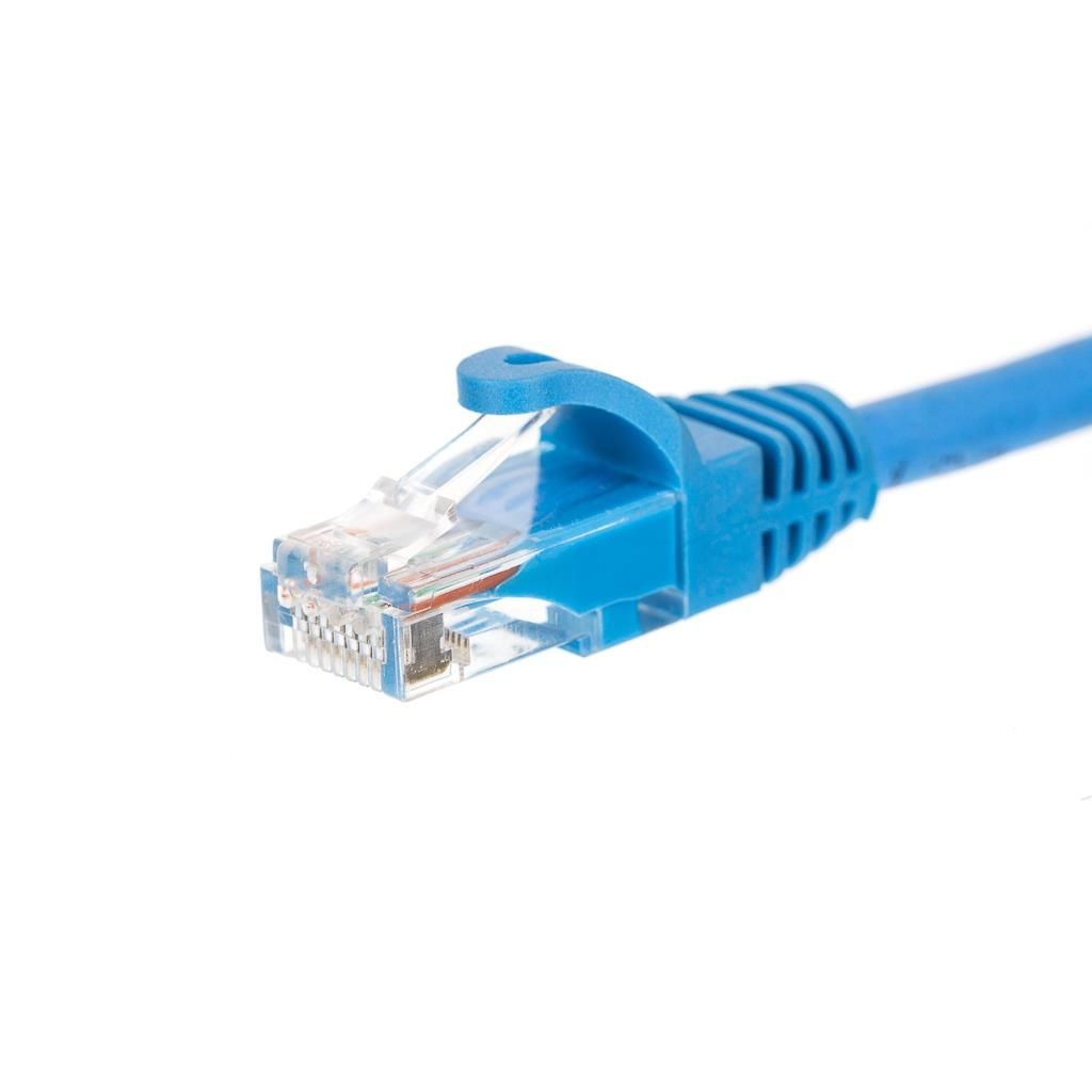Netrack BZPAT15UB patchcord RJ45, osłonka zalewana, kat. 5e UTP, 15m niebieski