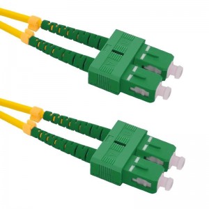 Qoltec 54004 Optic Patchcord SC/APC-SC/APC Singlemode 9/125 G652D Duplex 0.5m