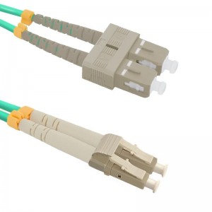 Qoltec 54349 Optic Patchcord LC/UPC - SC/UPC Multimode 50/125 OM4 Duplex 2m